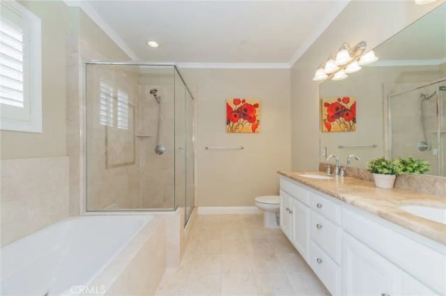 610 S Wilton Place 402, Los Angeles, CA 90005