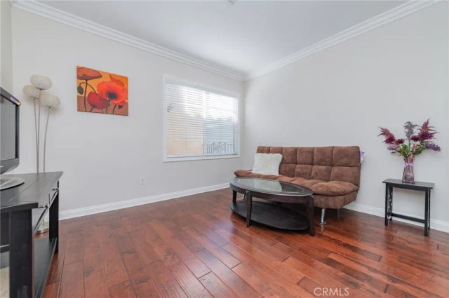 610 S Wilton Place 402, Los Angeles, CA 90005