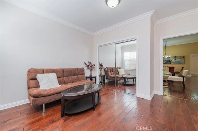 610 S Wilton Place 402, Los Angeles, CA 90005