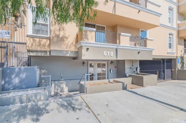 610 S Wilton Place 402, Los Angeles, CA 90005