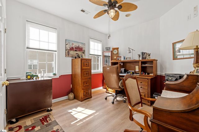 10 Kentucky Derby Court, Greenville, SC 29615
