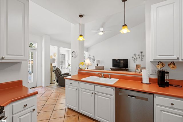 10 Kentucky Derby Court, Greenville, SC 29615