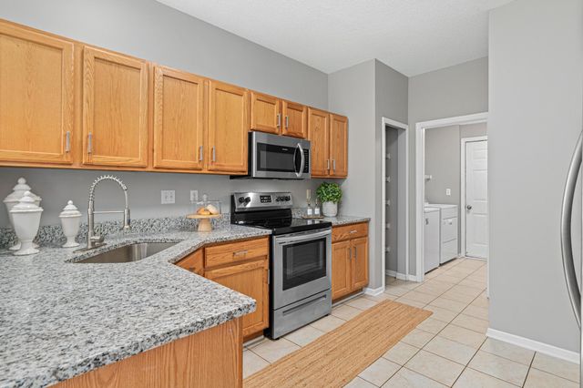 15352 Floret Way 91, Apple Valley, MN 55124