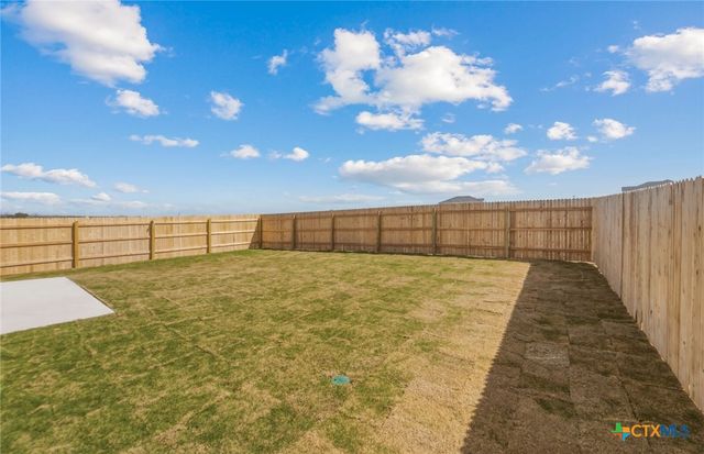 174 Green Berets Bend, Jarrell, TX 76537