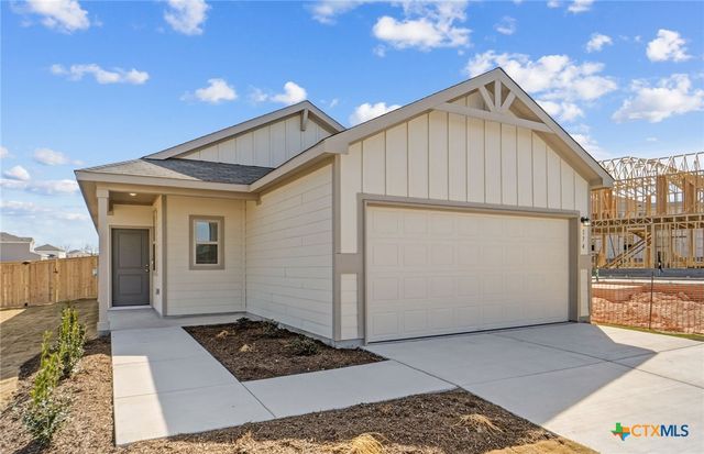 174 Green Berets Bend, Jarrell, TX 76537