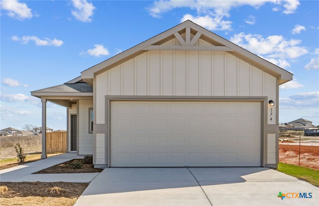 174 Green Berets Bend, Jarrell, TX 76537