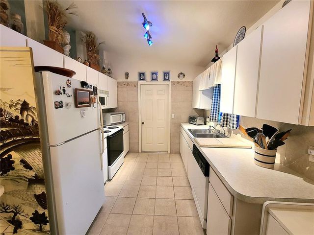 10274 SW 61ST TERRACE ROAD, Ocala, FL 34476