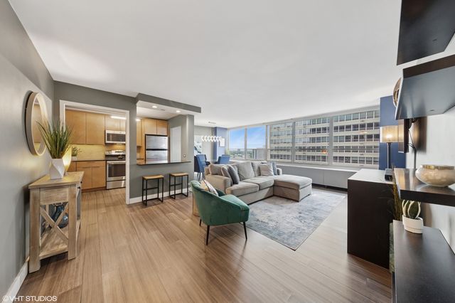 3550 N LAKE SHORE Drive 1707, Chicago, IL 60657