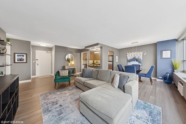 3550 N LAKE SHORE Drive 1707, Chicago, IL 60657
