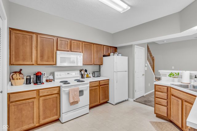 8155 River Mist Lane, Indianapolis, IN 46237