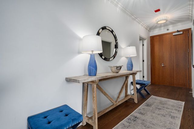 501 N Clinton Street 503, Chicago, IL 60654