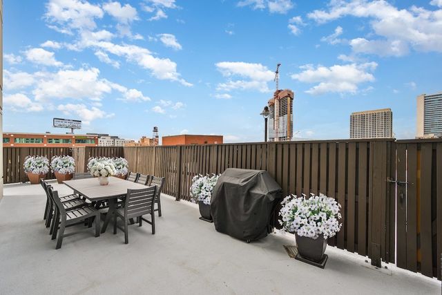 501 N Clinton Street 503, Chicago, IL 60654