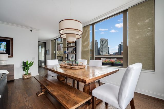 501 N Clinton Street 503, Chicago, IL 60654