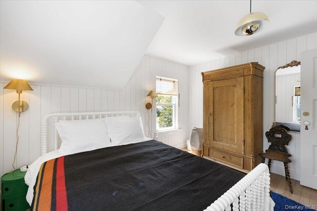 19 New Jersey Avenue, Bellport Village, NY 11713