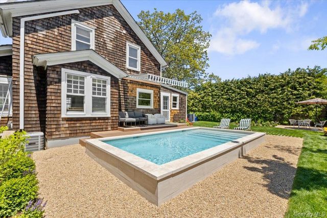 19 New Jersey Avenue, Bellport Village, NY 11713