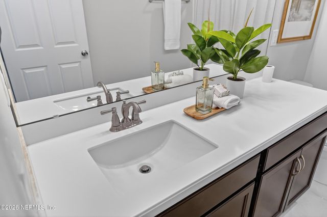 399 RITTBURN Lane, St. Johns, FL 32259