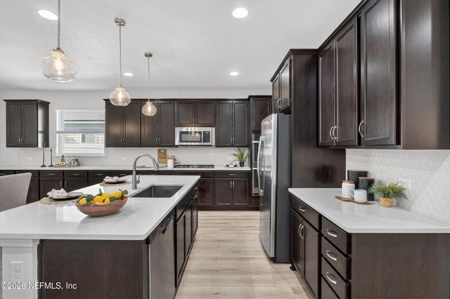 399 RITTBURN Lane, St. Johns, FL 32259