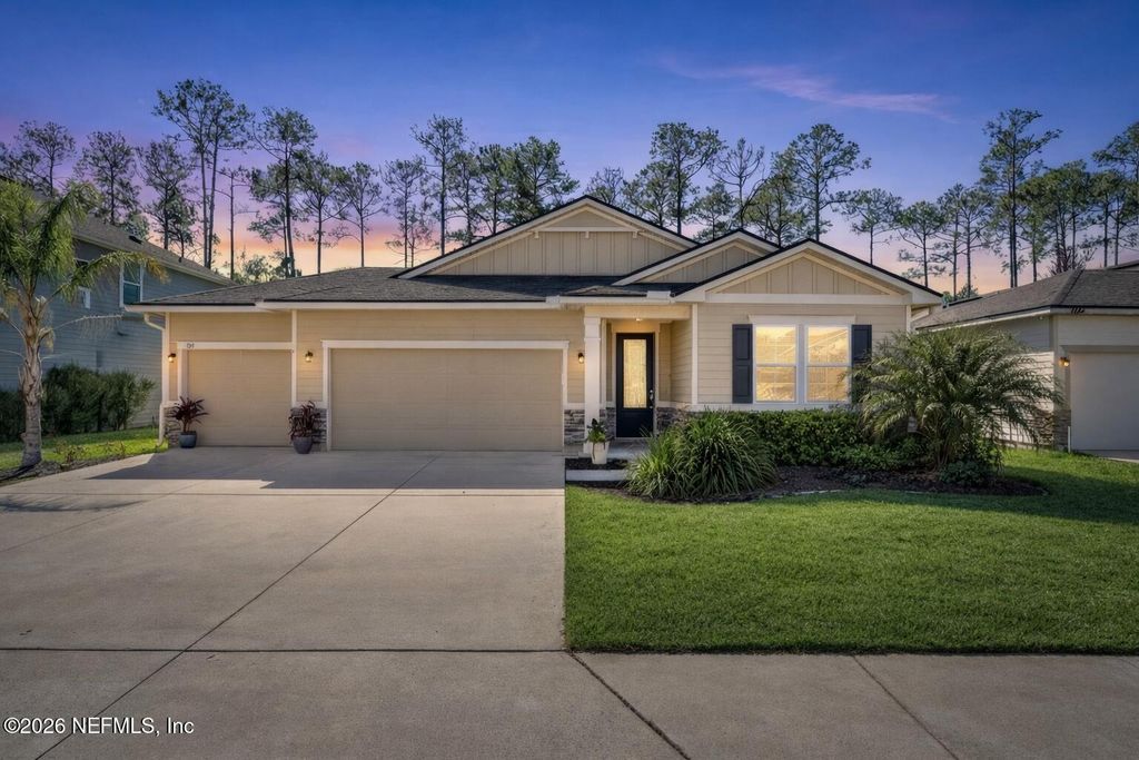 399 RITTBURN Lane, St. Johns, FL 32259