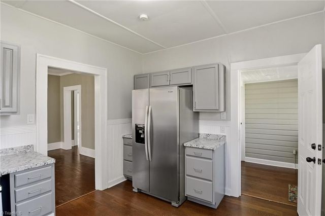 2714 N Glenn Avenue, Winston-salem, NC 27105