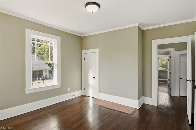 2714 N Glenn Avenue, Winston-salem, NC 27105