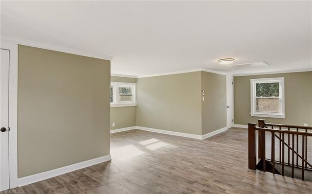 2714 N Glenn Avenue, Winston-salem, NC 27105