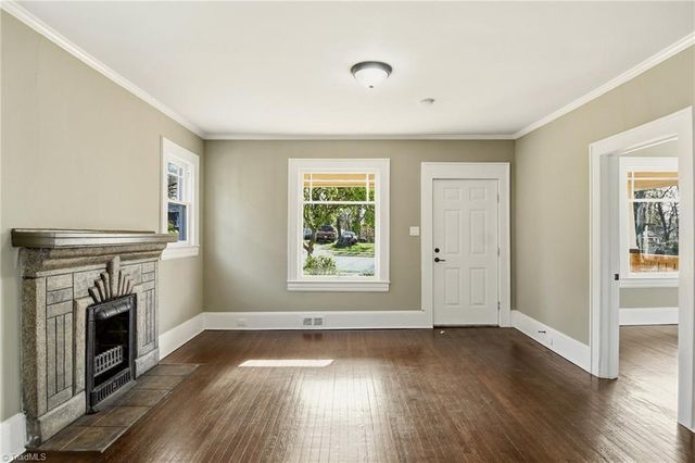 2714 N Glenn Avenue, Winston-salem, NC 27105