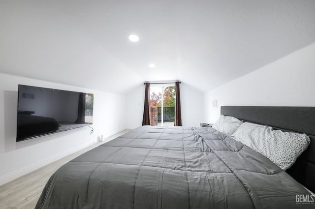 501 Magnolia Avenue, Bakersfield, CA 93305