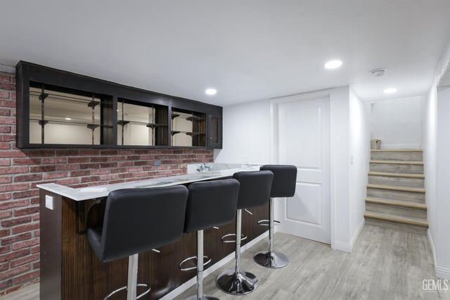 501 Magnolia Avenue, Bakersfield, CA 93305