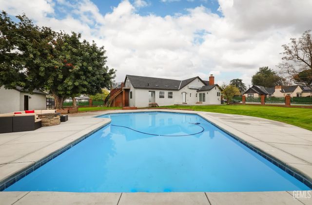 501 Magnolia Avenue, Bakersfield, CA 93305