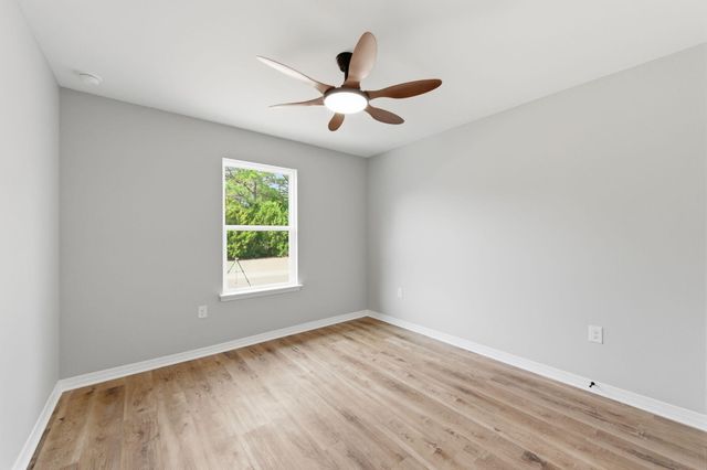 3201 Liz Court, Crestview, FL 32539