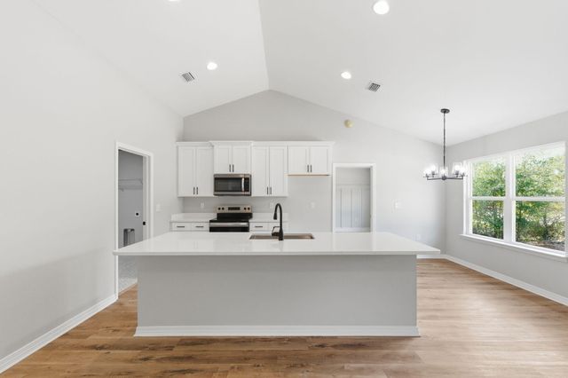 3201 Liz Court, Crestview, FL 32539