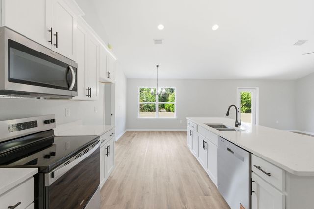 3201 Liz Court, Crestview, FL 32539