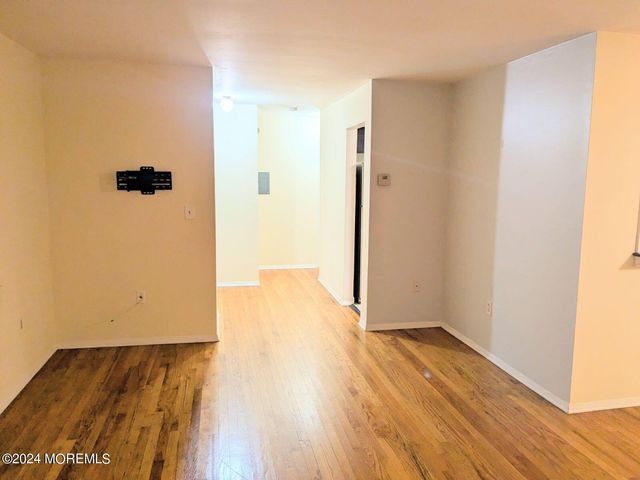 364 Westwood Avenue 29, Long Branch, NJ 07740