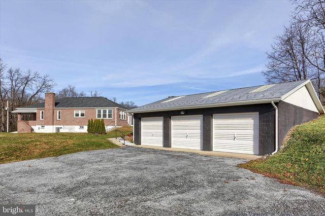 1427 SHOPES CHURCH RD RD, Hummelstown, PA 17036