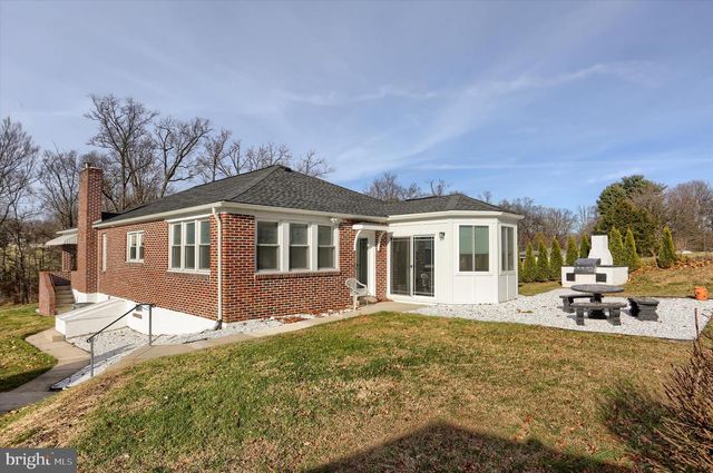 1427 SHOPES CHURCH RD RD, Hummelstown, PA 17036