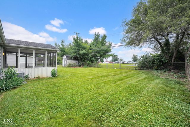 3050 Lucas Way, Columbus, IN 47203