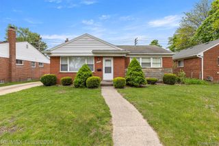 18441 Oakwood Boulevard, Dearborn, MI 48124