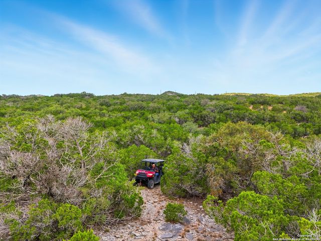 TRACT 22B Bluff Creek Ranch, Rocksprings, TX 78880
