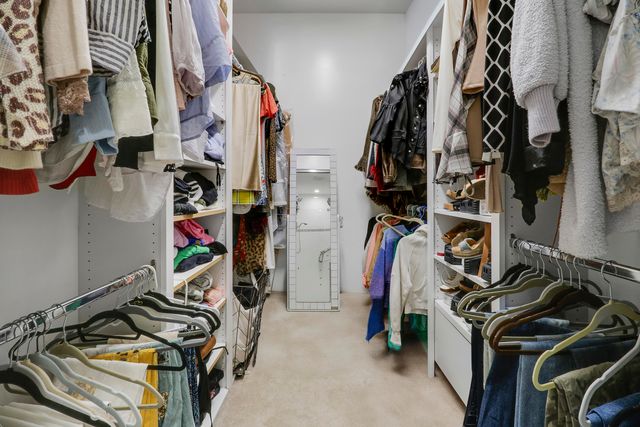 6 Oakleaf Court, Tequesta, FL 33469