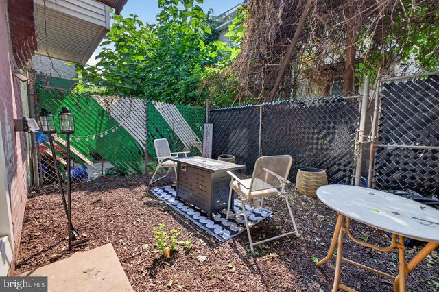 2442 N 13TH ST, Philadelphia, PA 19133