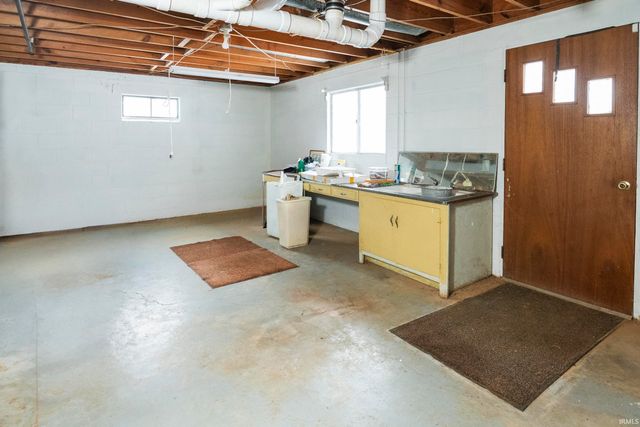 150 E Sunny Slopes Drive, Bloomington, IN 47401