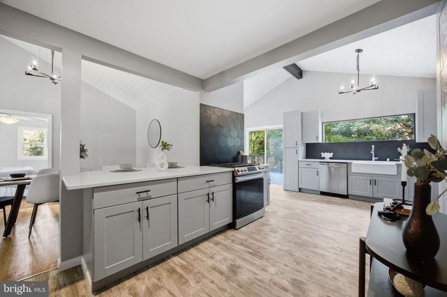 13 RICKOVER CT, Annapolis, MD 21401