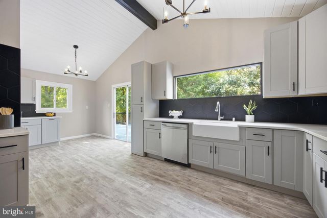 13 RICKOVER CT, Annapolis, MD 21401