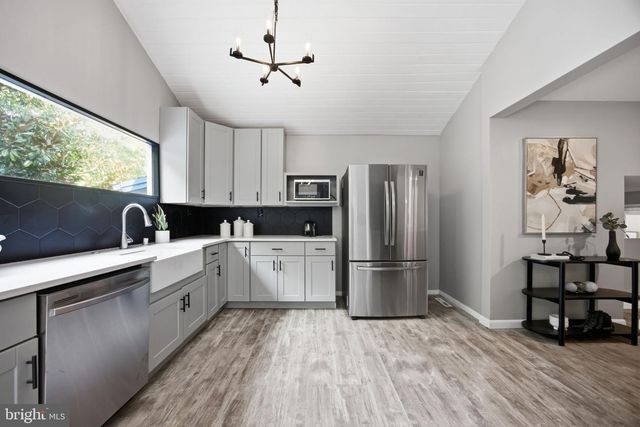 13 RICKOVER CT, Annapolis, MD 21401