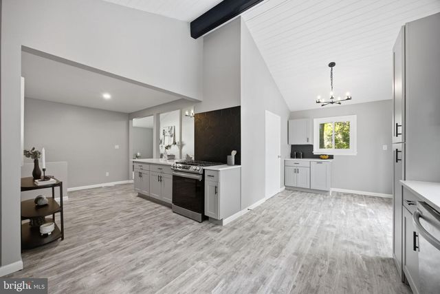 13 RICKOVER CT, Annapolis, MD 21401