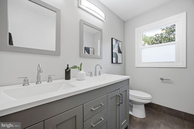 13 RICKOVER CT, Annapolis, MD 21401