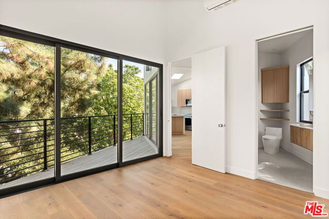 3427 Bonnie Hill Drive, Los Angeles, CA 90068