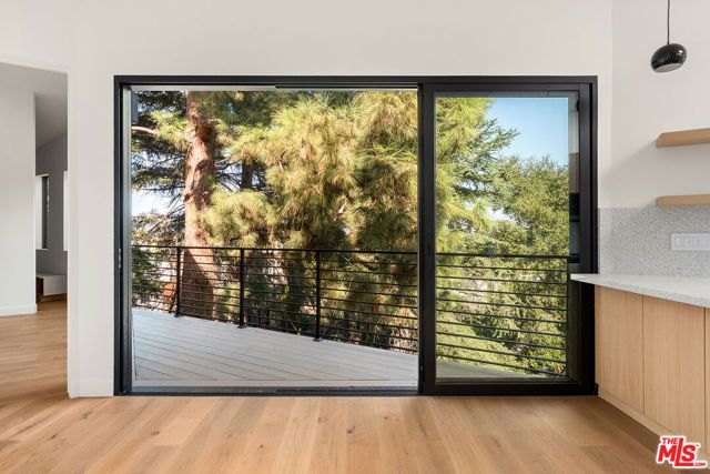3427 Bonnie Hill Drive, Los Angeles, CA 90068