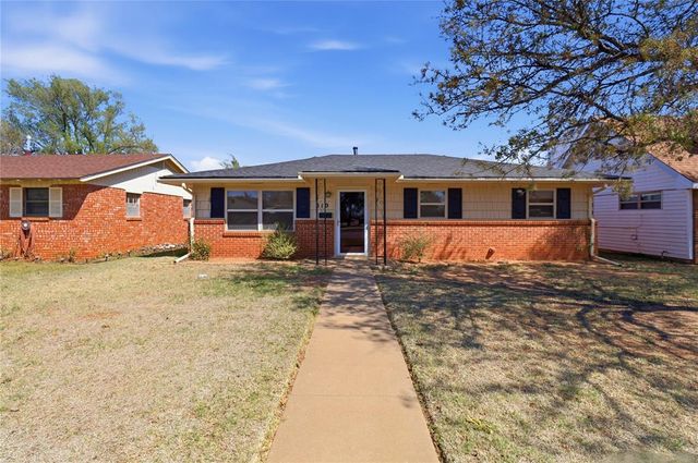 310 N Park Road, Hobart, OK 73651