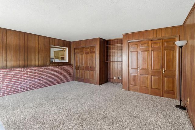 310 N Park Road, Hobart, OK 73651